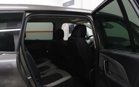 Citroen C4 Picasso II рестайлинг, 2016 год, 799 900 рублей, 17 фотография