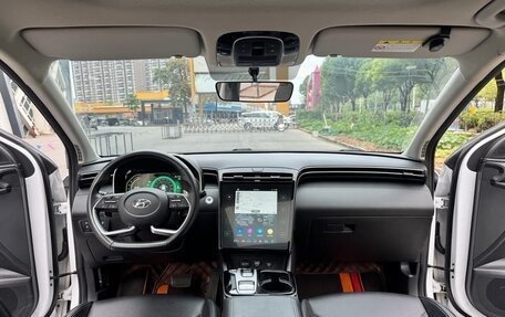 Hyundai Tucson, 2022 год, 1 800 000 рублей, 6 фотография