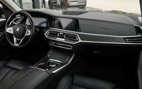 BMW X7, 2019 год, 7 950 000 рублей, 16 фотография