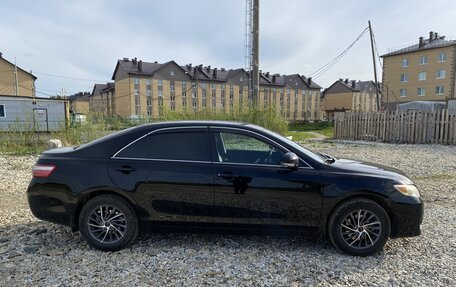 Toyota Camry, 2011 год, 1 295 000 рублей, 6 фотография