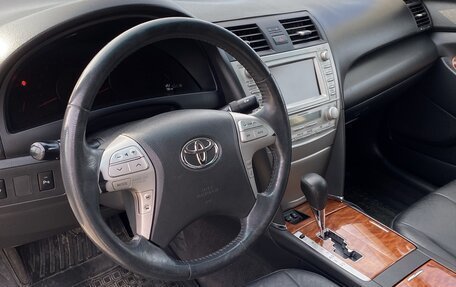 Toyota Camry, 2011 год, 1 295 000 рублей, 8 фотография