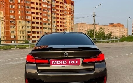 BMW 5 серия, 2017 год, 3 950 000 рублей, 4 фотография