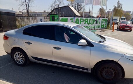 Renault Fluence I, 2010 год, 370 000 рублей, 3 фотография