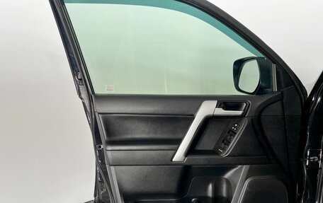 Toyota Land Cruiser Prado 150 рестайлинг 2, 2018 год, 4 626 000 рублей, 11 фотография