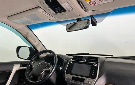 Toyota Land Cruiser Prado 150 рестайлинг 2, 2018 год, 4 626 000 рублей, 13 фотография