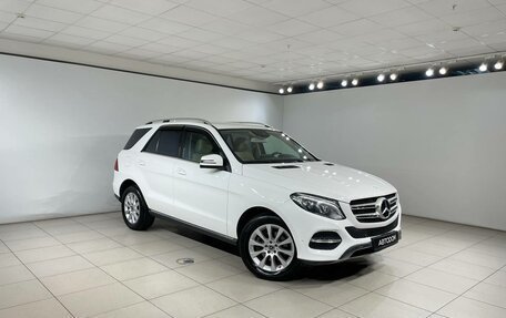 Mercedes-Benz GLE, 2016 год, 3 200 000 рублей, 3 фотография