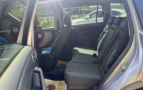 Volkswagen Tiguan II, 2022 год, 2 610 000 рублей, 7 фотография