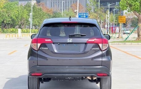 Honda Vezel, 2021 год, 1 500 000 рублей, 4 фотография