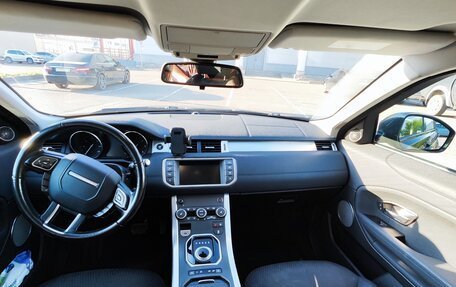 Land Rover Range Rover Evoque I, 2017 год, 2 400 000 рублей, 10 фотография