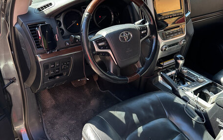 Toyota Land Cruiser 200, 2015 год, 5 200 000 рублей, 9 фотография