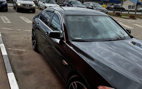 BMW 5 серия, 2011 год, 1 500 000 рублей, 2 фотография