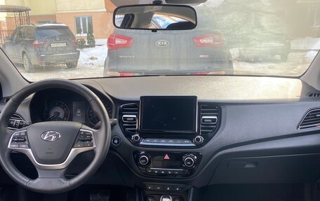Hyundai Solaris II рестайлинг, 2022 год, 2 075 000 рублей, 22 фотография
