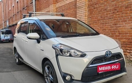 Toyota Sienta II, 2016 год, 1 500 000 рублей, 2 фотография