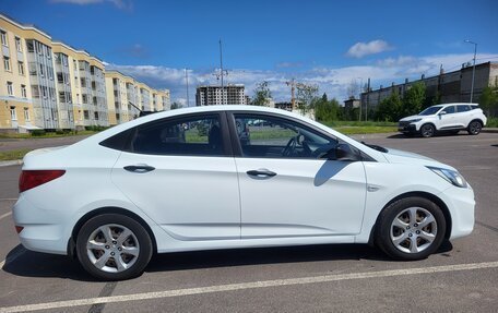 Hyundai Solaris II рестайлинг, 2011 год, 698 000 рублей, 6 фотография