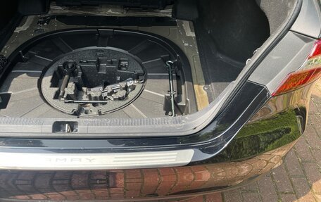 Toyota Camry, 2019 год, 2 650 000 рублей, 5 фотография