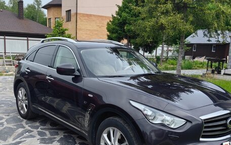 Infiniti QX70, 2017 год, 2 640 000 рублей, 5 фотография
