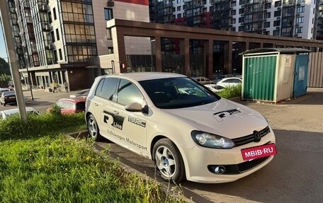 Volkswagen Golf VI, 2012 год, 900 000 рублей, 3 фотография