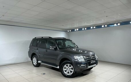Mitsubishi Pajero IV, 2017 год, 2 590 000 рублей, 3 фотография