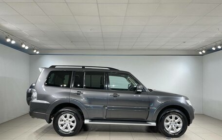 Mitsubishi Pajero IV, 2017 год, 2 590 000 рублей, 4 фотография