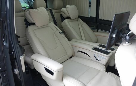 Mercedes-Benz V-Класс, 2024 год, 15 900 000 рублей, 33 фотография