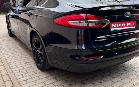 Ford Fusion (North America) II, 2019 год, 1 580 000 рублей, 1 фотография