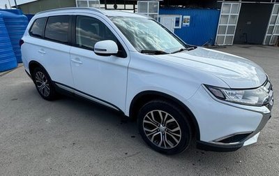 Mitsubishi Outlander III рестайлинг 3, 2018 год, 2 200 000 рублей, 1 фотография