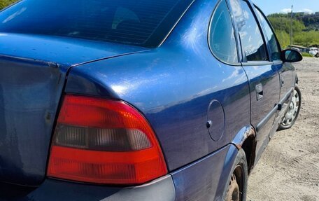Opel Vectra B рестайлинг, 1998 год, 85 000 рублей, 5 фотография
