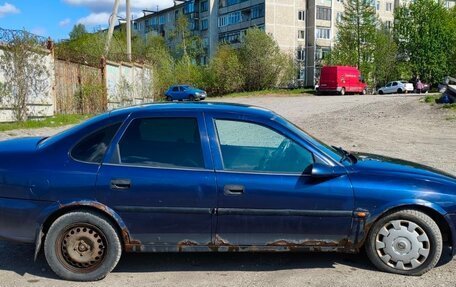 Opel Vectra B рестайлинг, 1998 год, 85 000 рублей, 6 фотография