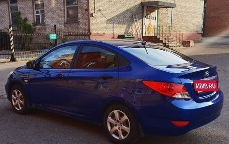 Hyundai Solaris II рестайлинг, 2011 год, 539 000 рублей, 2 фотография