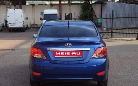 Hyundai Solaris II рестайлинг, 2011 год, 539 000 рублей, 5 фотография