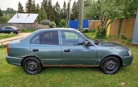Hyundai Accent II, 2001 год, 250 000 рублей, 2 фотография