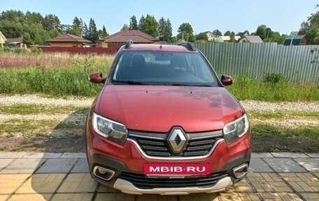 Renault Sandero II рестайлинг, 2021 год, 1 250 000 рублей, 2 фотография