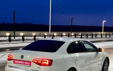 Volkswagen Jetta VI, 2017 год, 1 777 777 рублей, 2 фотография