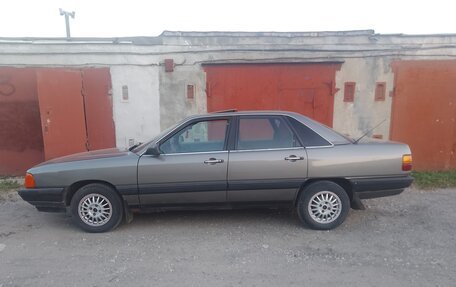 Audi 100, 1984 год, 250 000 рублей, 2 фотография