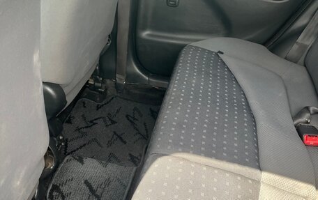 Toyota Vitz, 2003 год, 480 000 рублей, 8 фотография