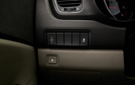 KIA Carnival III, 2018 год, 2 738 000 рублей, 16 фотография
