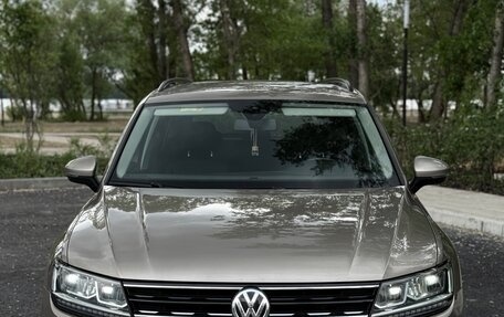 Volkswagen Tiguan II, 2020 год, 2 550 000 рублей, 2 фотография