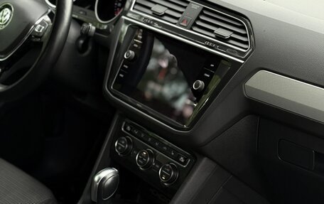 Volkswagen Tiguan II, 2020 год, 2 550 000 рублей, 20 фотография