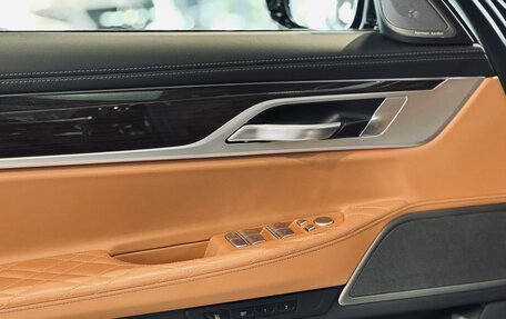BMW 7 серия, 2021 год, 7 500 000 рублей, 19 фотография