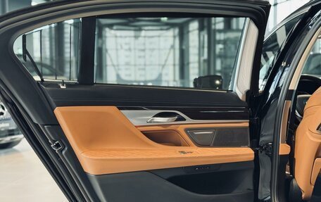 BMW 7 серия, 2021 год, 7 500 000 рублей, 24 фотография