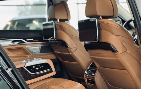 BMW 7 серия, 2021 год, 7 500 000 рублей, 30 фотография