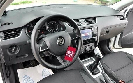 Skoda Octavia, 2017 год, 1 545 000 рублей, 9 фотография
