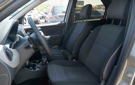 Renault Logan I, 2010 год, 325 000 рублей, 9 фотография