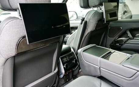 Land Rover Range Rover IV рестайлинг, 2025 год, 30 990 000 рублей, 13 фотография