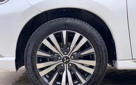 Mitsubishi Outlander III рестайлинг 3, 2022 год, 1 950 000 рублей, 19 фотография