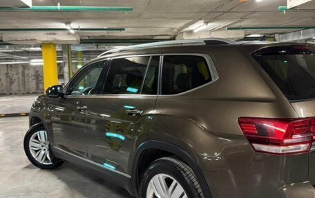 Volkswagen Teramont I, 2019 год, 3 500 000 рублей, 2 фотография