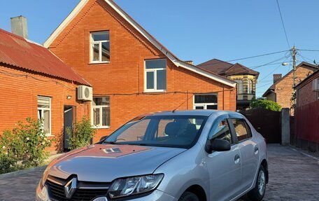 Renault Logan II, 2017 год, 615 000 рублей, 12 фотография