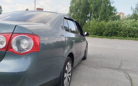 Volkswagen Jetta VI, 2009 год, 890 000 рублей, 5 фотография