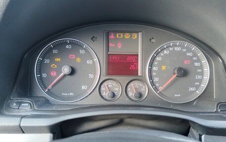 Volkswagen Jetta VI, 2009 год, 890 000 рублей, 20 фотография