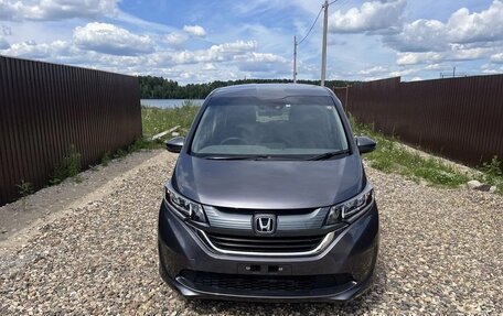 Honda Freed II, 2018 год, 1 290 000 рублей, 2 фотография